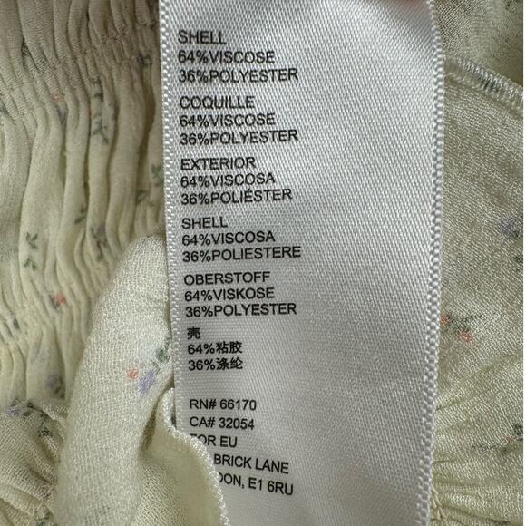 Urban Outfitters Women's Romantic Cottagecore Dainty Floral Peasant Blouse XS - Picture 6 of 9
